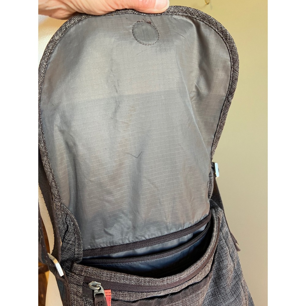 Keen Gray Textured Crossbody Messenger Bag Adjustable Patterned Strap Women - Picture 6 of 12